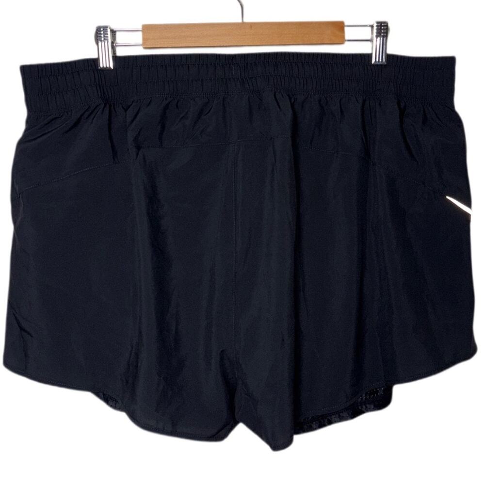 NWT Fabletics Perforated Run Shorts 5" Reflective… - image 4